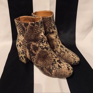 Urban Outfitters Snake Print booties